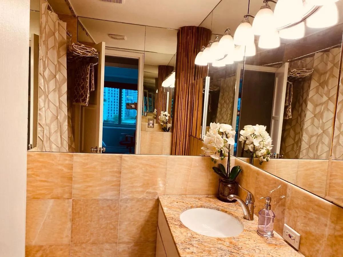 Apartment 2 Bedroom Penthouse Downtown Seattle