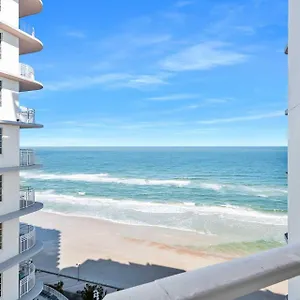 Stunning 2br Oceanfront - 3 Balconies Holiday home Daytona Beach